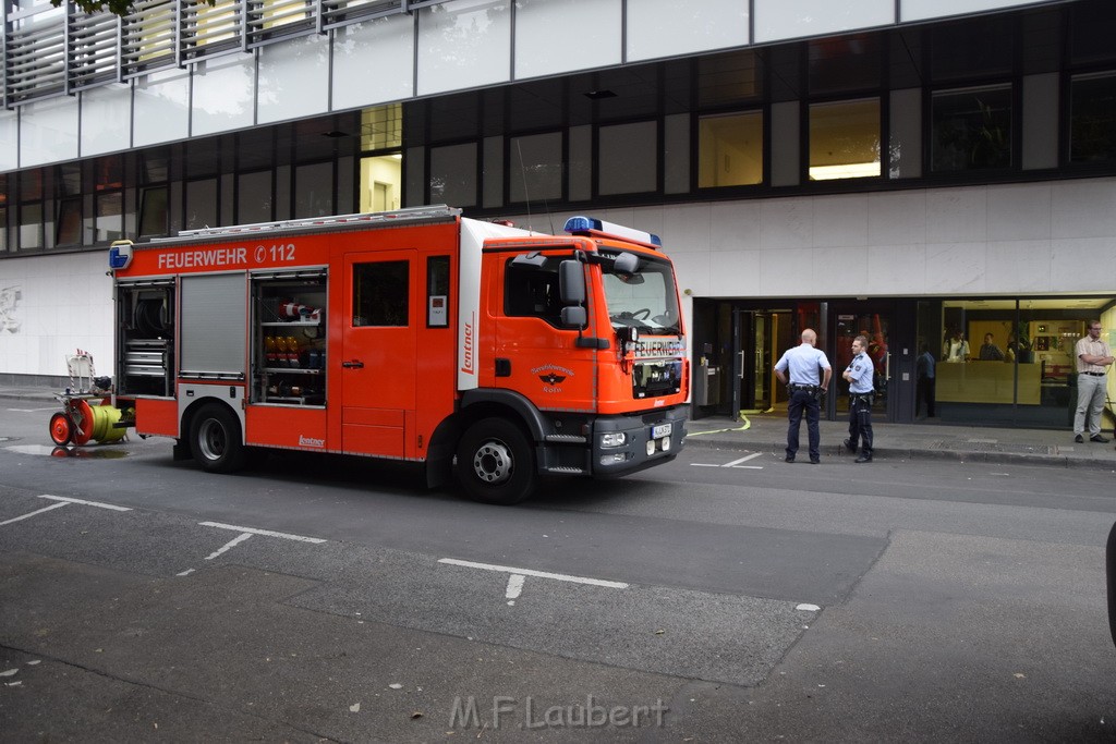 Feuer 2 WDR Koeln Altstadt Nord An der Rechtschule P069.JPG - Miklos Laubert